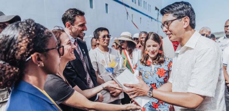 Mercy Ships Welcomes Presidential Visit on board, in Toamasina Harbor