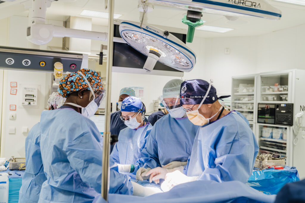 Louise Caouette Laberge, Reconstructive Plastic Surgeon, conducting a surgery with her husband Jean-Martin Laberge, Pediatric Surgeon.