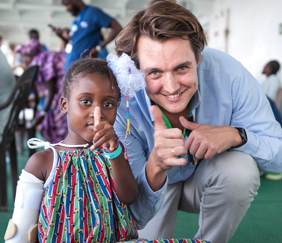 Volunteer and patient on deck 7