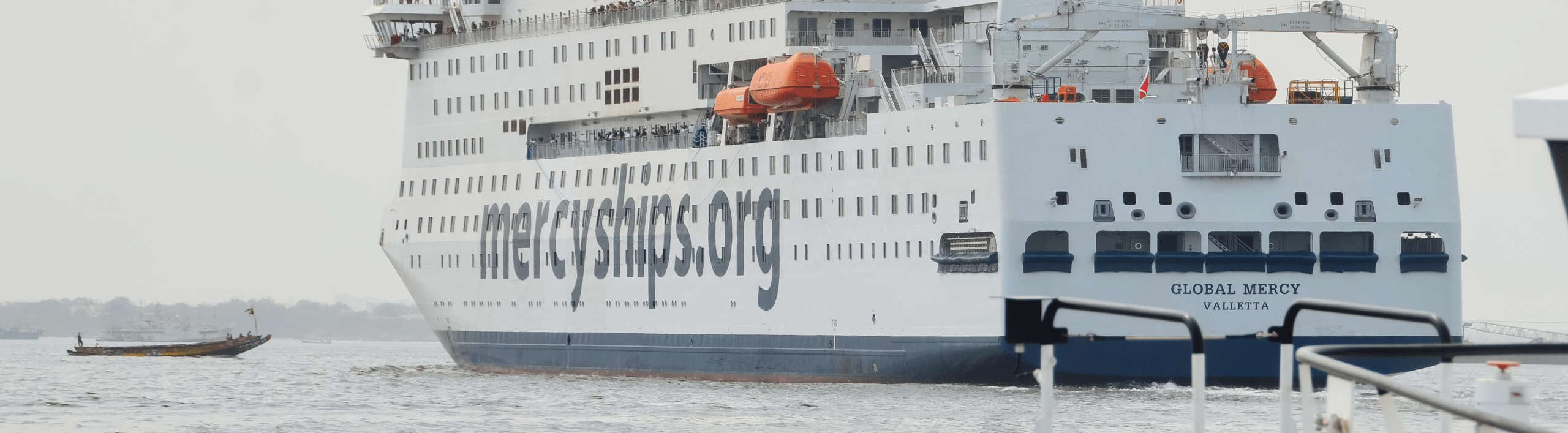 SNC220527_GLOBAL_MERCY_ARRIVAL_MN011_HI